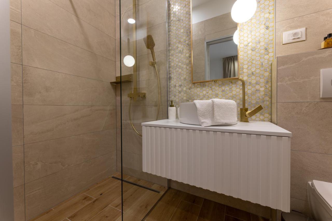 Palace Luxury Rooms Split Exterior foto